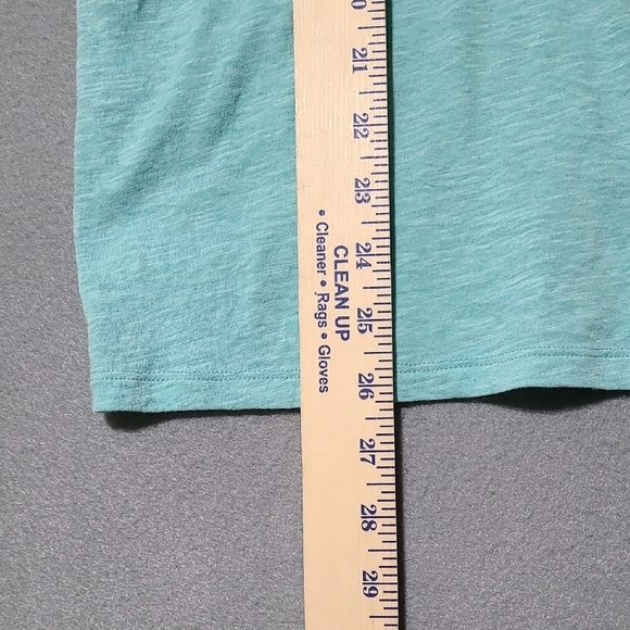 PINK VICTORIA'S SECRET Green Tee Shirt with Animal Print Pocket - Size Small - Picture 8 of 10